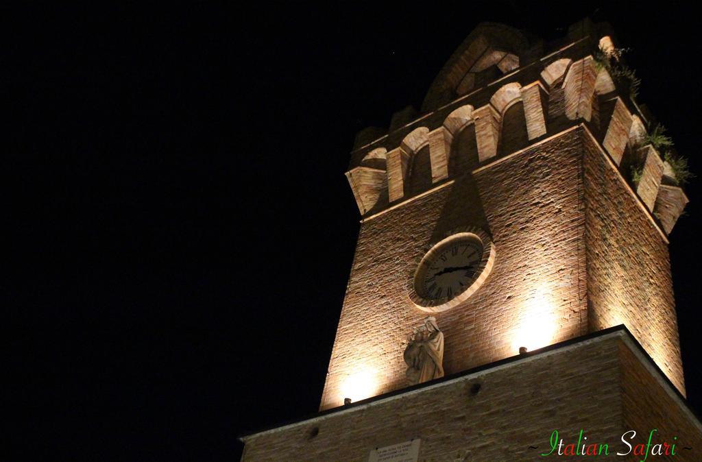 Verde Mare "Appartamenti Per Vacanze" Tortoreto Екстер'єр фото